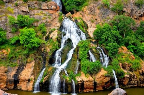 Chunchi Falls