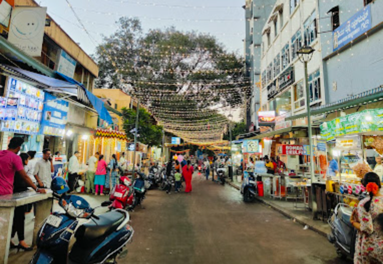 VV Puram Food Street
