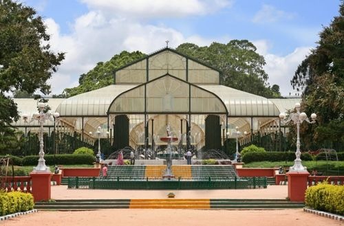 Lal Bagh Botanical Garden – A Floral Wonderland